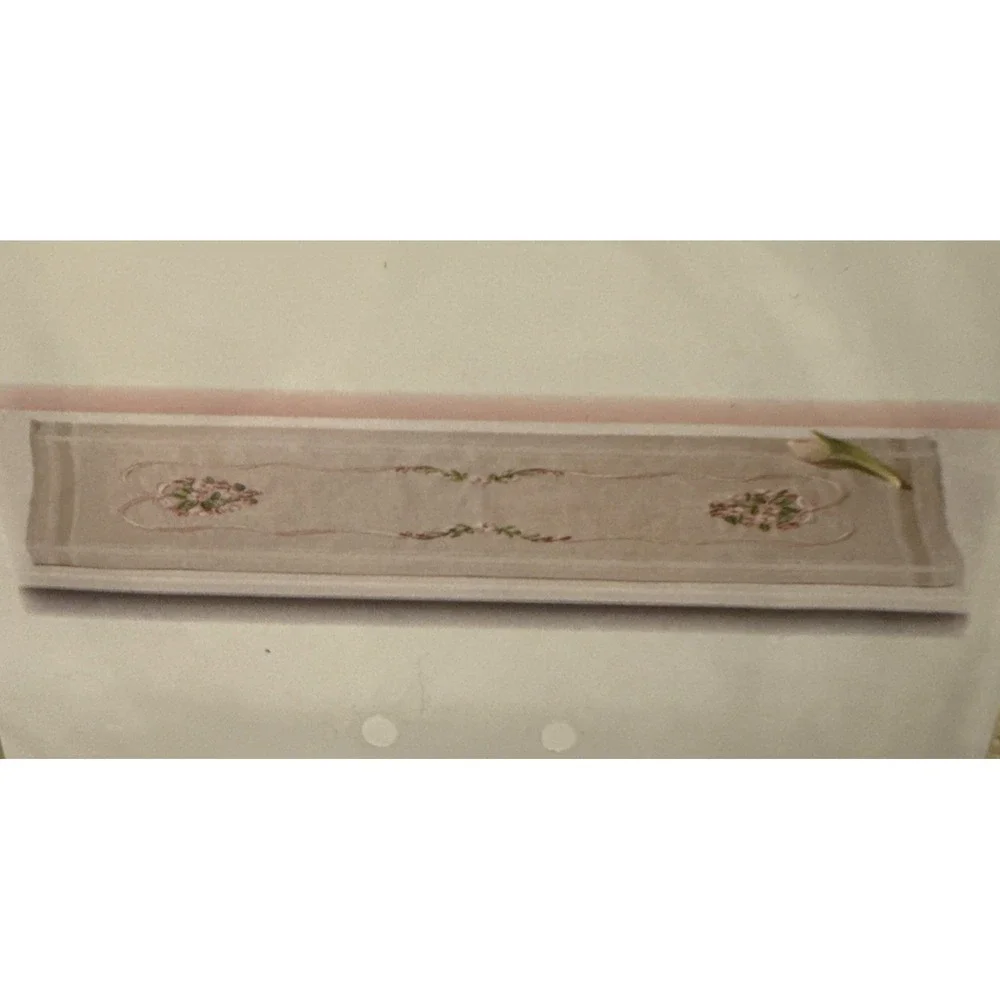 Duftin Summer Floral Table Runner Kit TC2631 Linen Pre Stamped Embroidery 16x39